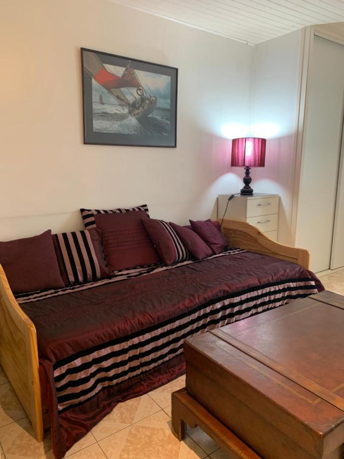 Charmant Studio Meuble Montignac-Charente Eksteriør bilde