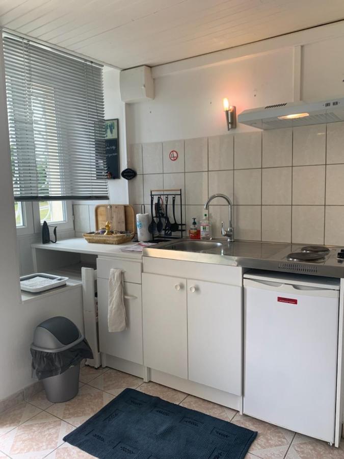 Charmant Studio Meuble Montignac-Charente Eksteriør bilde